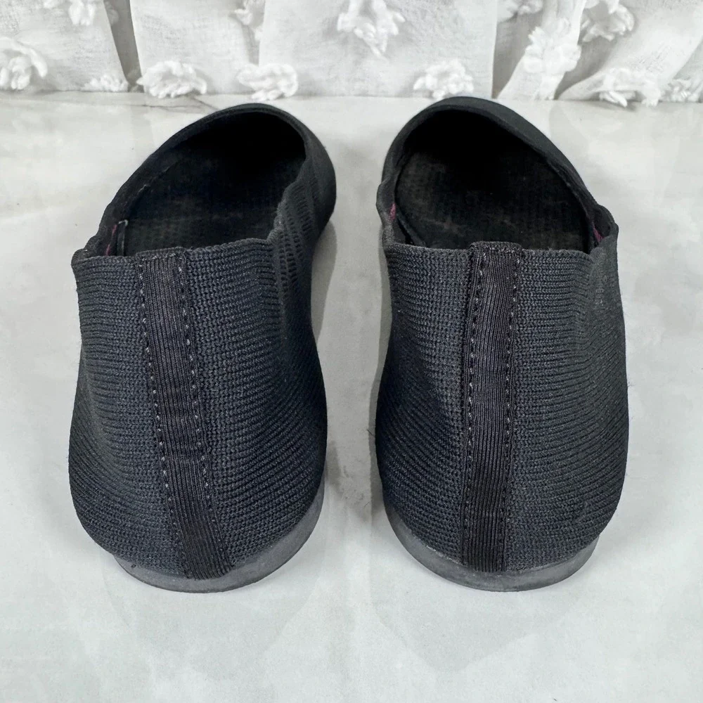 Skechers Black Knit Pointed‎ Toe Flats Air Cooled Memory Foam Insoles Slip On 7